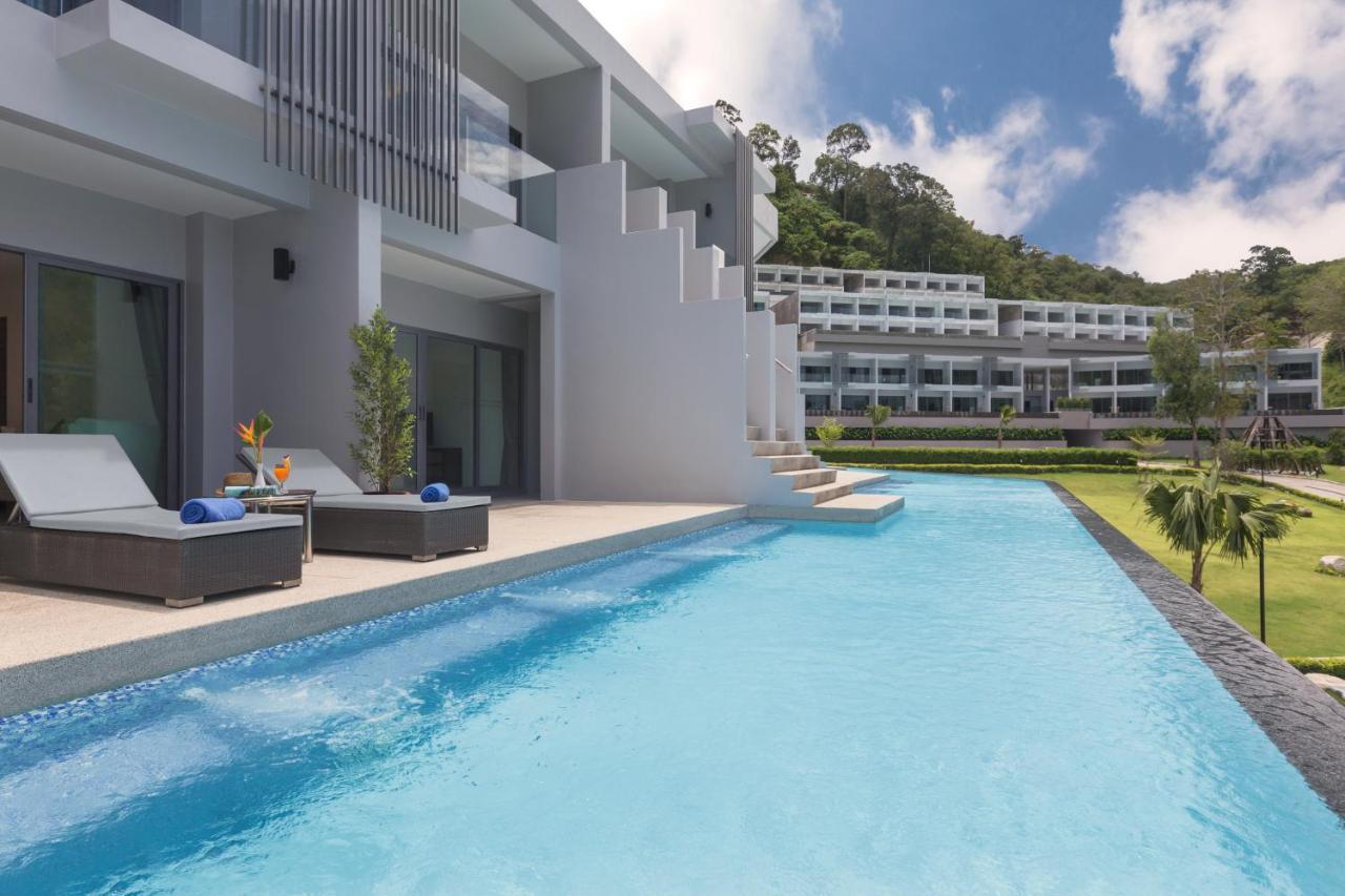 Patong Bay Hill Resort Exterior photo